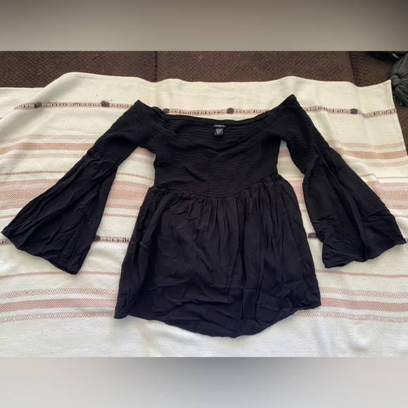 Torrid Off The Shoulder Blouse - Picture 1 of 3